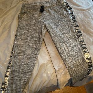 Pink / sweatpants… SZ Lg